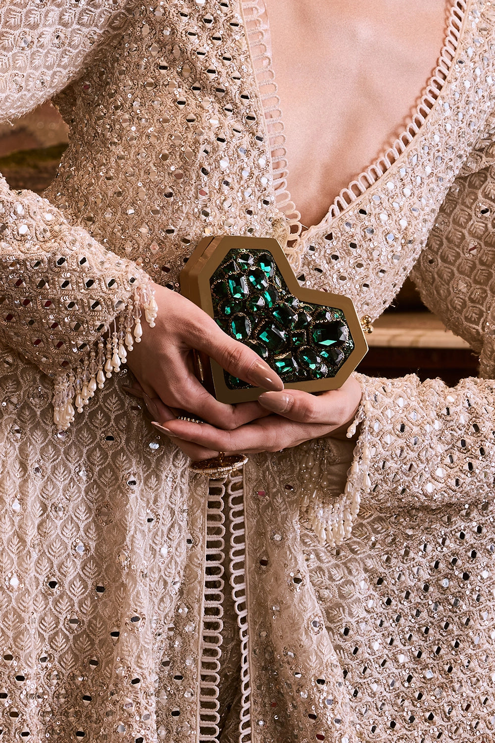 Liza Slingette Clutch