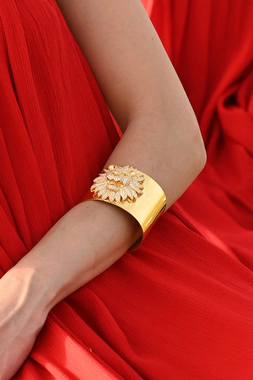 Heritage Lion Wrist Cuff