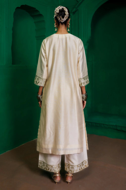 Shashikala 2 Suit Set