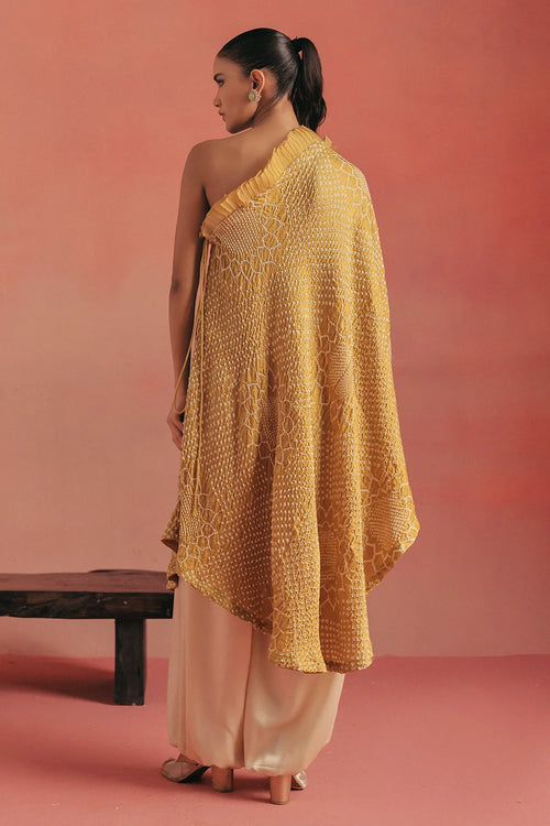 Amber Haze One-Shoulder Bandhani Set