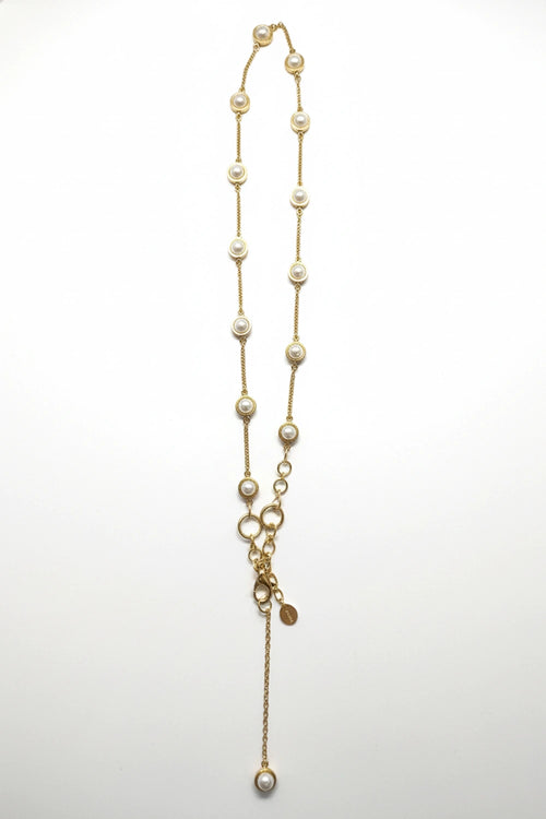 Classic Pearl Choker