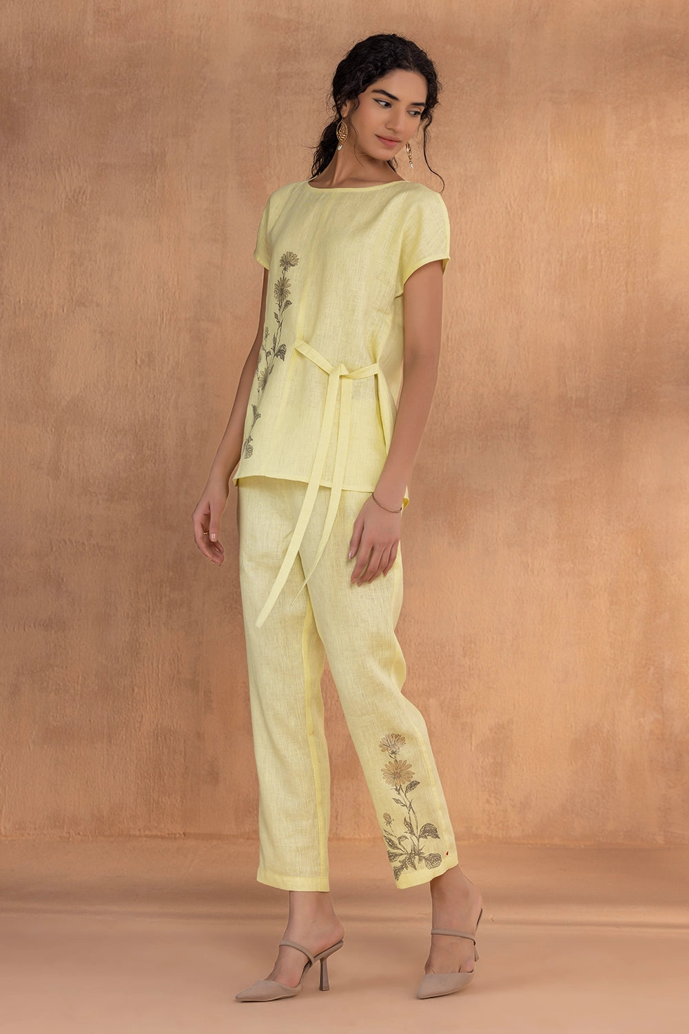 Golden Daisy Lemonade Bow Co-ord Set