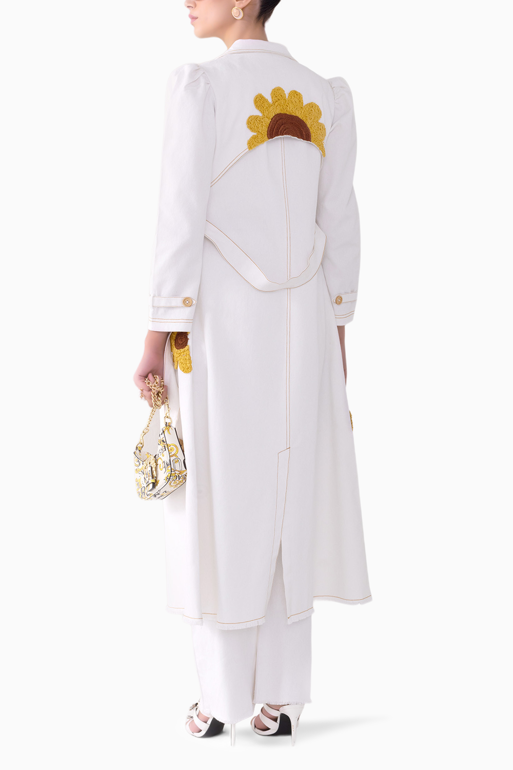 Zoa White Coord with Trench