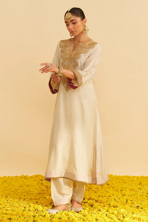 Hiba Daisy Ivory Long Kaftan With Salwar