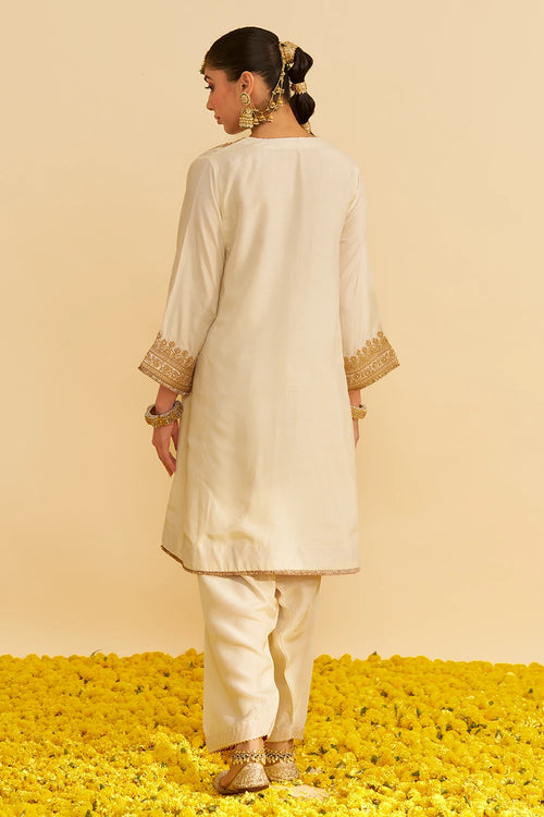 Mehza Daisy Ivory Short Chauga With Salwar