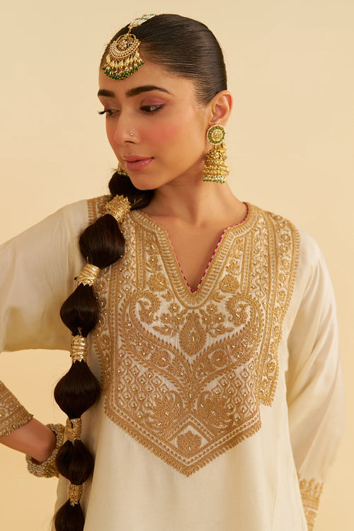 Mehza Daisy Ivory Short Chauga With Salwar