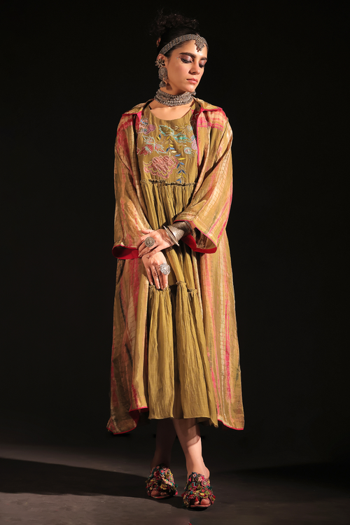 Huzaifah Tie-Dye Shirt Cape