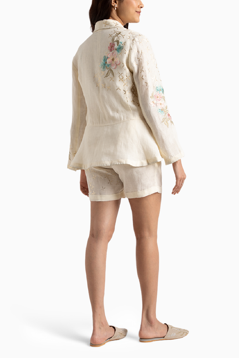 Corsage Peplum Off White Jacket and Shorts Set