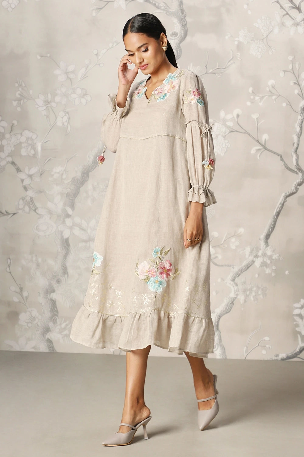 Corsage Natural Bed of Roses Dress