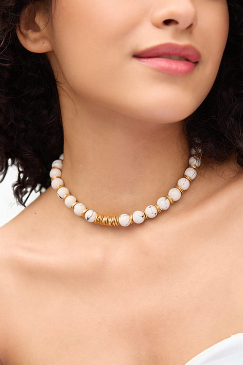 Bohême Beads Howlite Ball Necklace