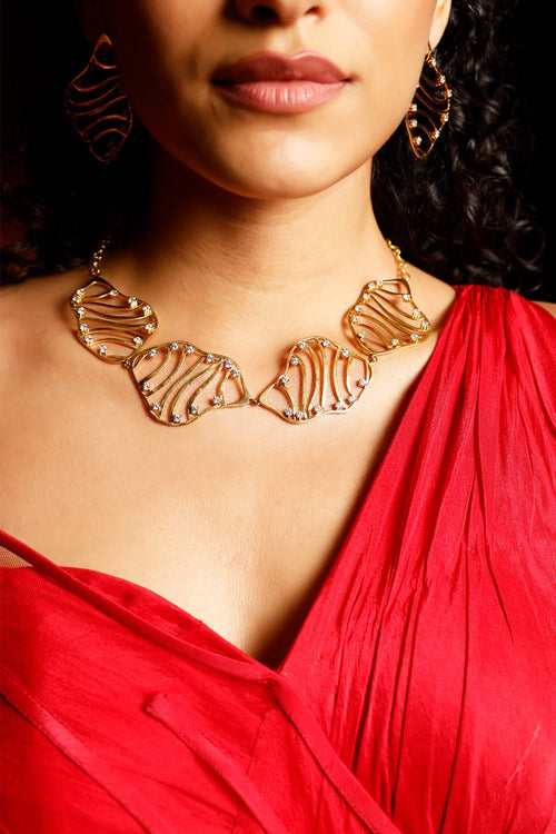 Flow Wave Necklace