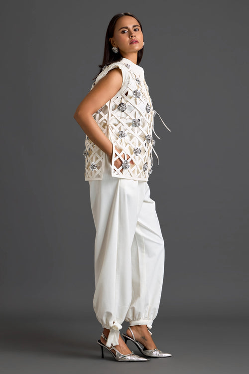 White Lattice Floral Vest And Tapered Pants Set