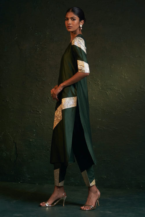 Midas Deep Green Chanderi Sweetheart kurta Set
