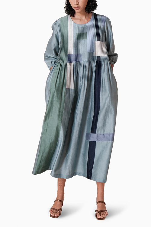 Isle Dress