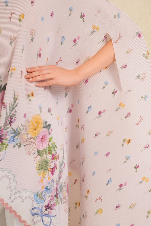Soft Bloom Cape Set