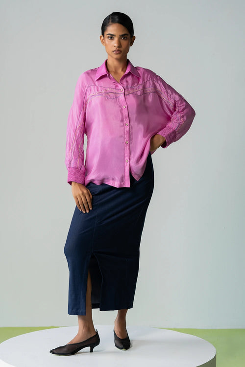 Kimono Line Shirt With Blue Contour Skirt