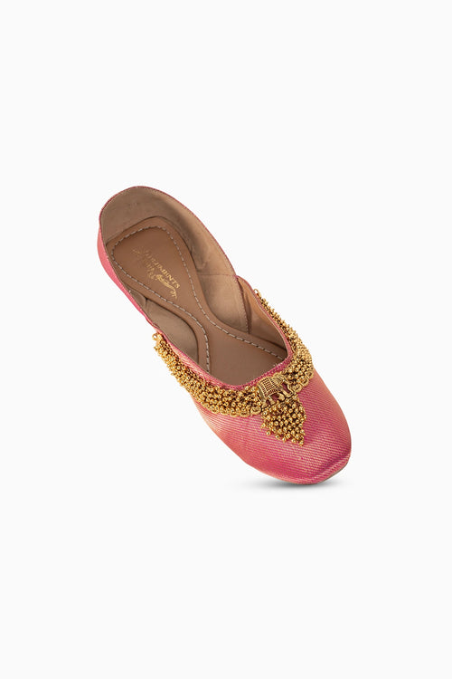 Zariya Juttis