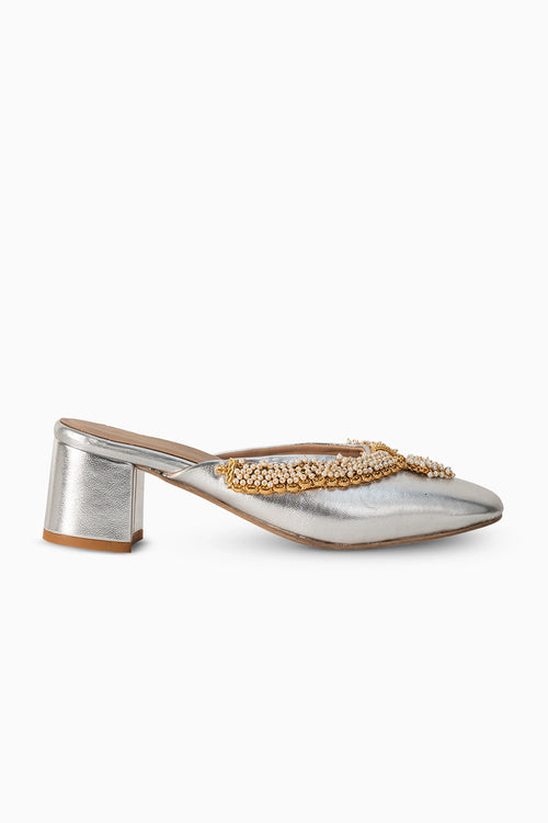 Zareen Heels