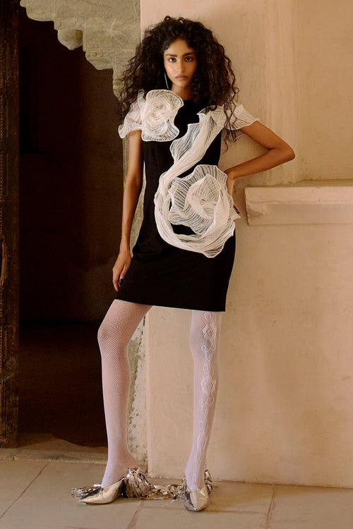Black White Duo Rosette Over The Shirt Dress