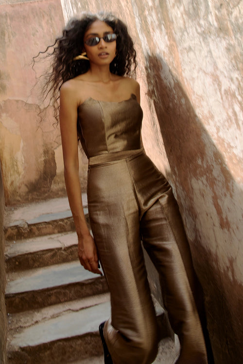 Burnt Bronze Crown Structured Bib Set