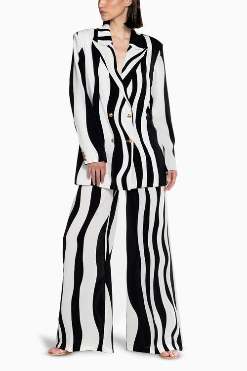 Fluid Graphic Oversized Suit