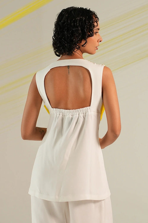 Contoured Slit Top