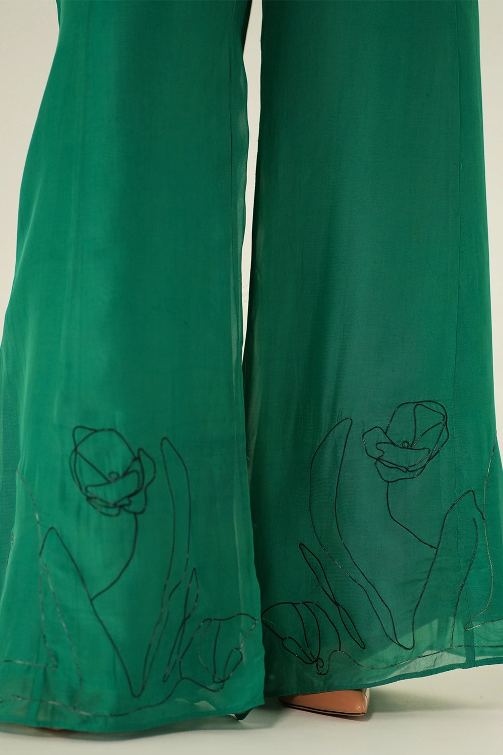 Quirk Shirt And Trousers Set
