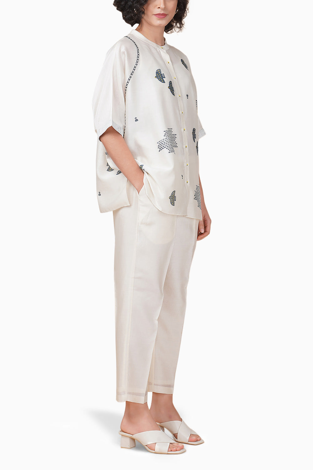 Indigo Hakoni Printed Ivory Shirt Pant