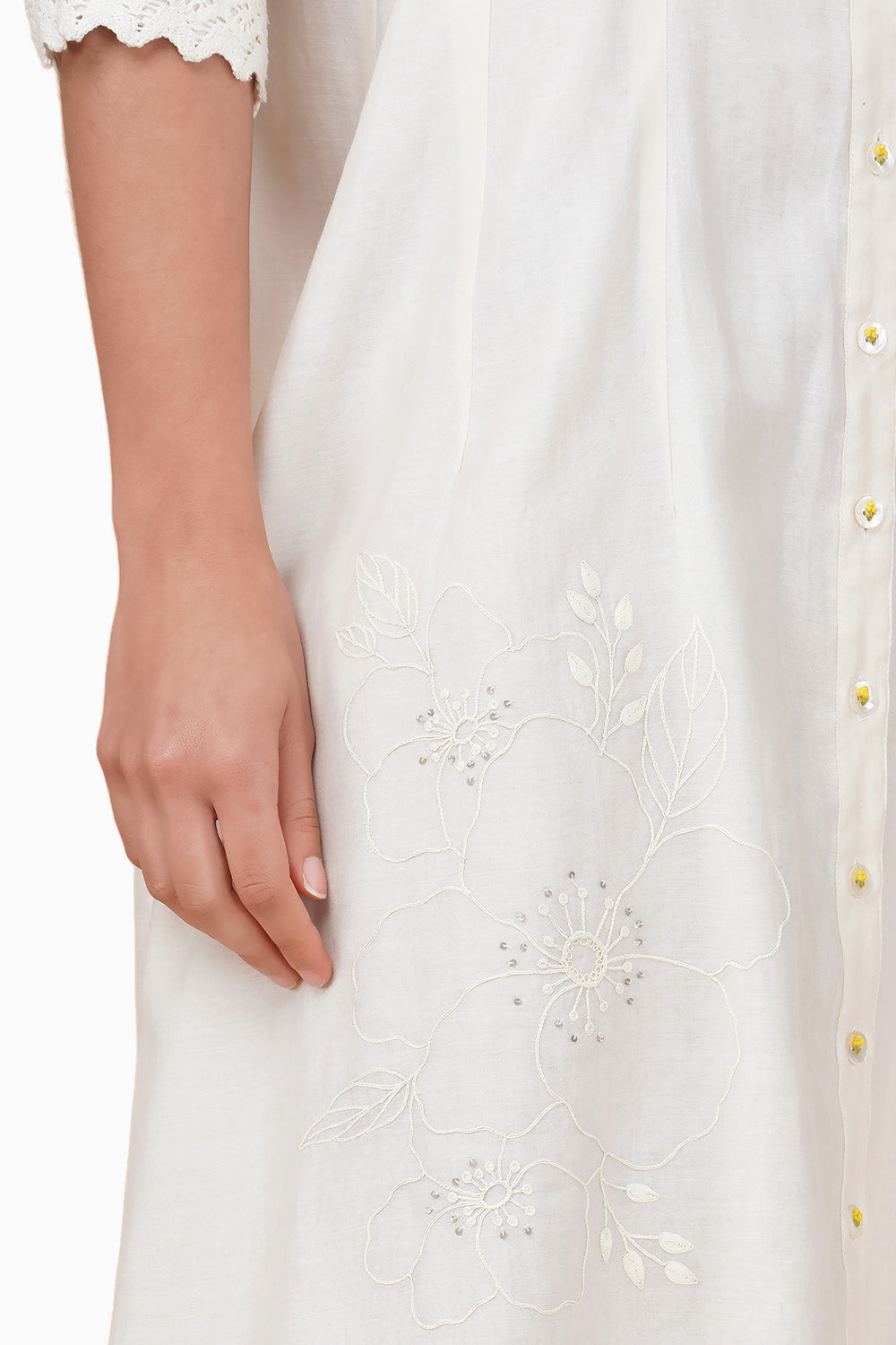 Azisai Embroidered Ivory Dress