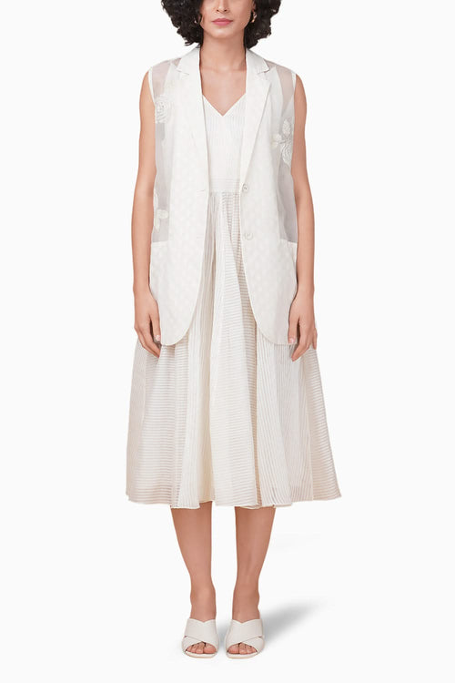 Bara Embroidered Ivory Sleeveless Jacket and Dress