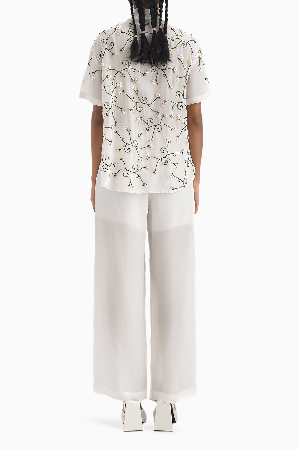 Le Jardin Vine Embroidery Ivory Co-ord Set