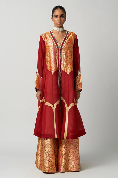 Tajdar Choga and Sharara Set
