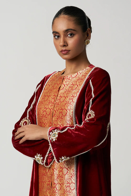 Begum Bahaar Velvet Brocade Kurta