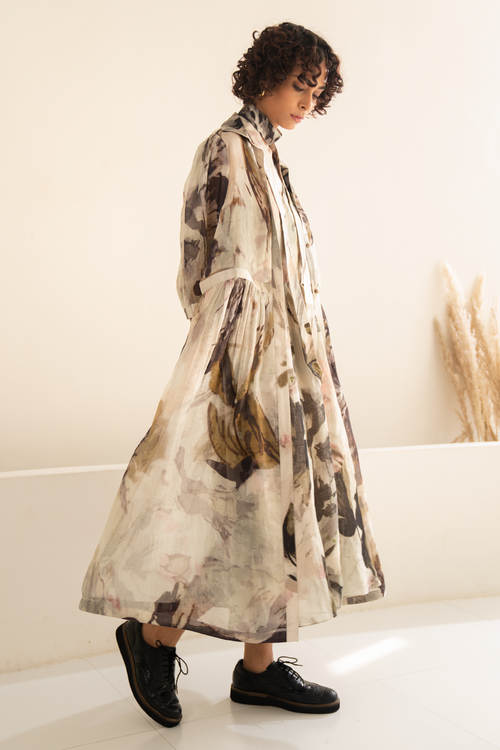 Scattered Petals Organza Throw With Overlap Dress