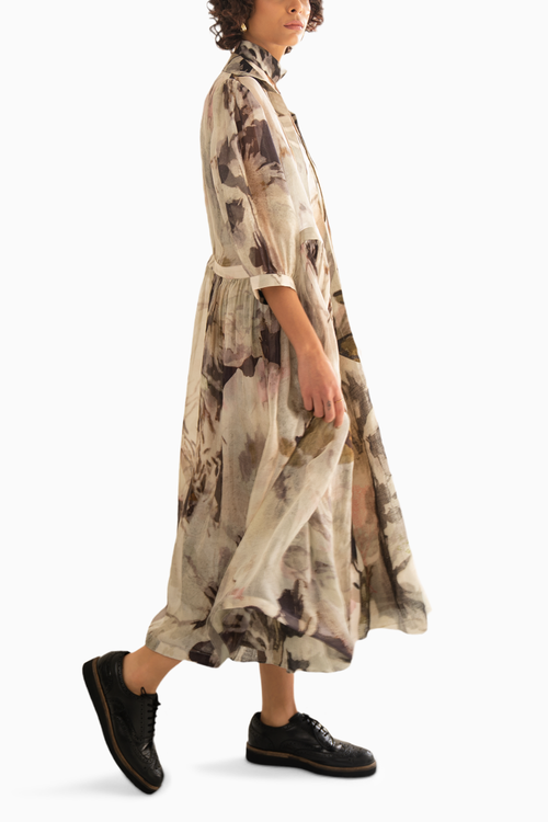 Scattered Petals Organza Throw With Overlap Dress