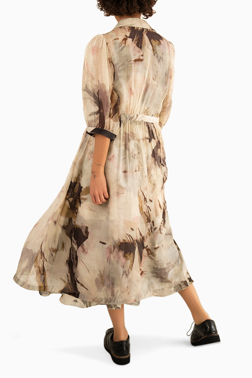 Scattered Petals Organza Throw With Overlap Dress