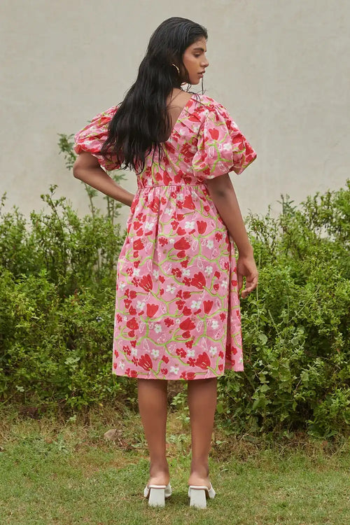 Le Blush Fleur Pleated Midi Dress