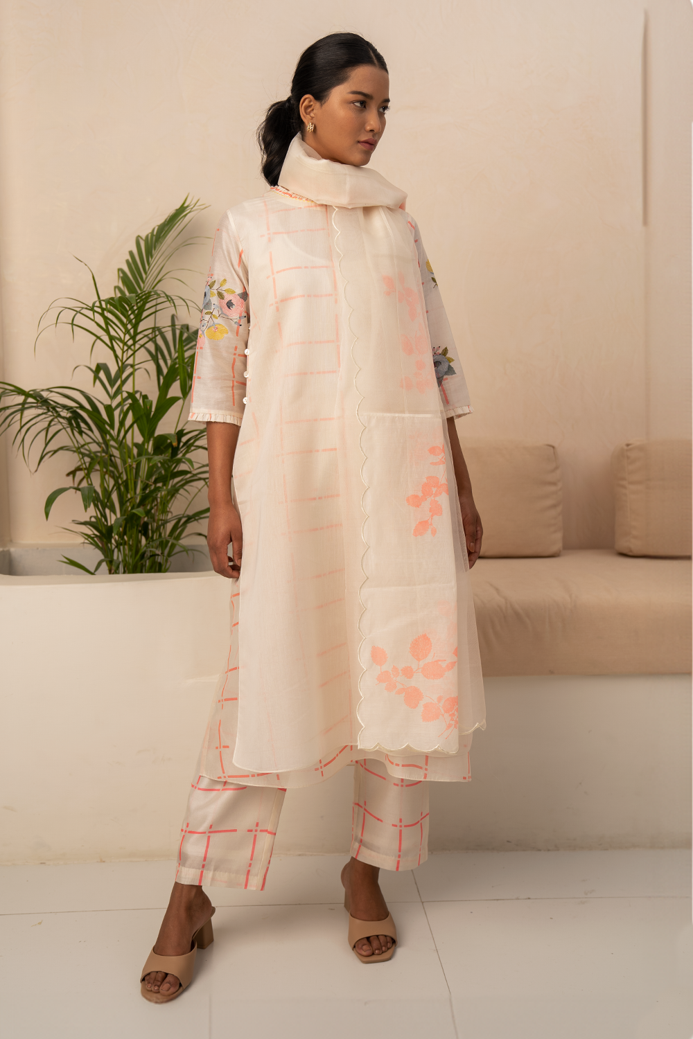 Ivory And Pink Checks Tunic And Pant With Dupatta