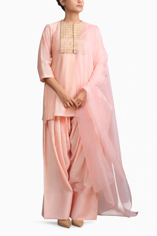 Peach Sleeveless In-Cut Kurta & Farshi Salwar Set