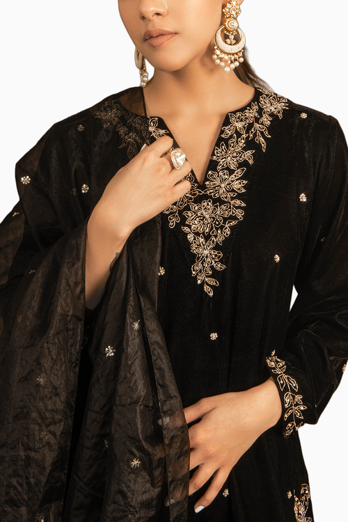 Black Embroidered Velvet Kurta Set