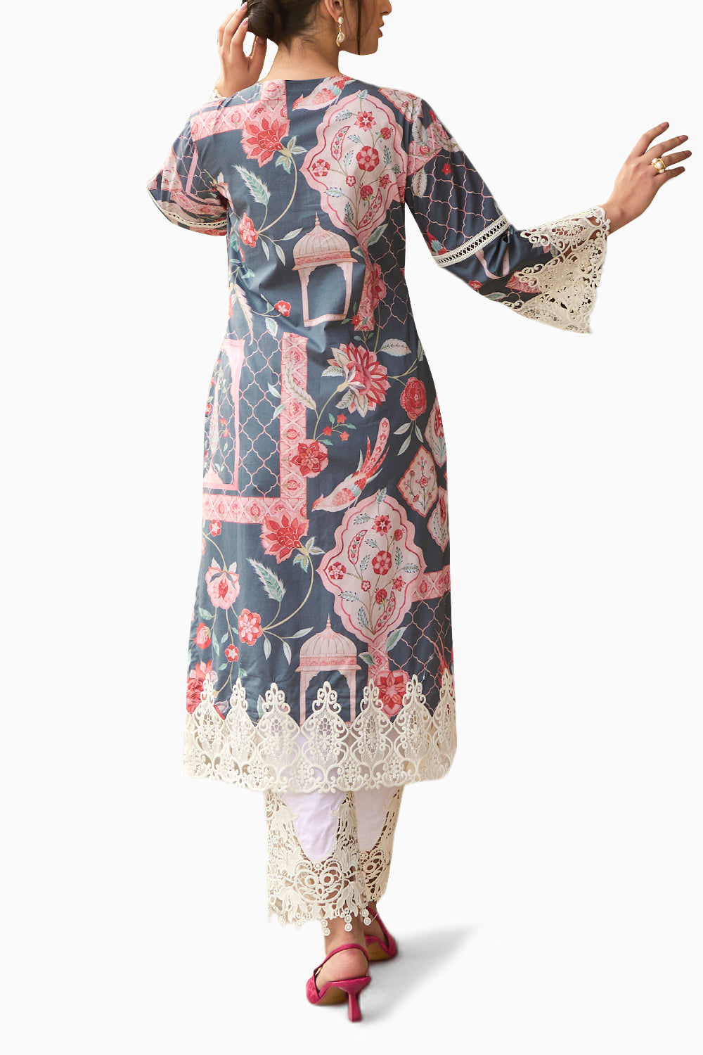 Saleti Nalini Kurta Set with Dupatta