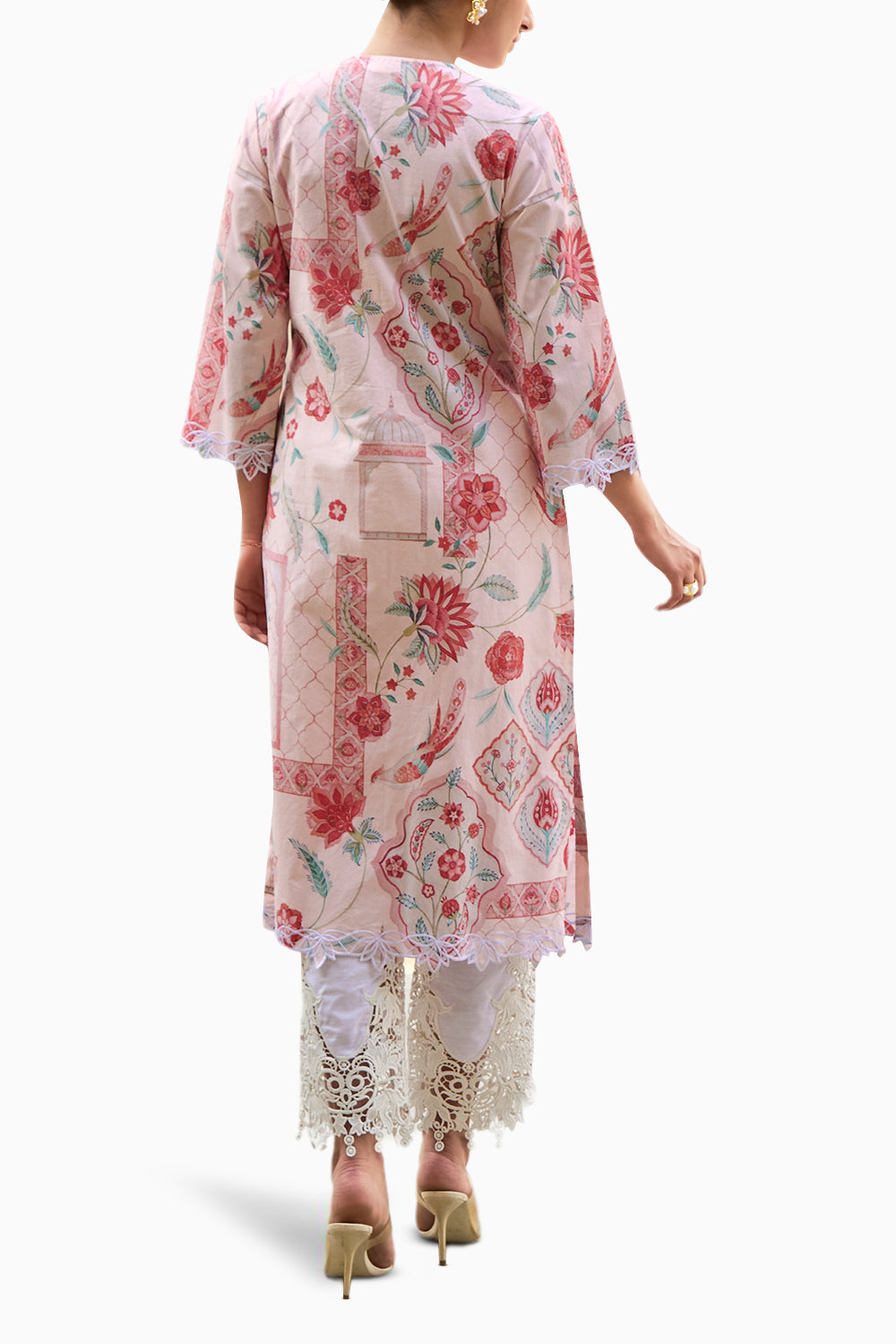 Gulabi Neerja Kurta Set with Dupatta