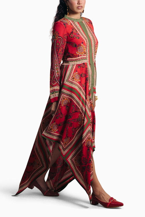 Sultanat Dress