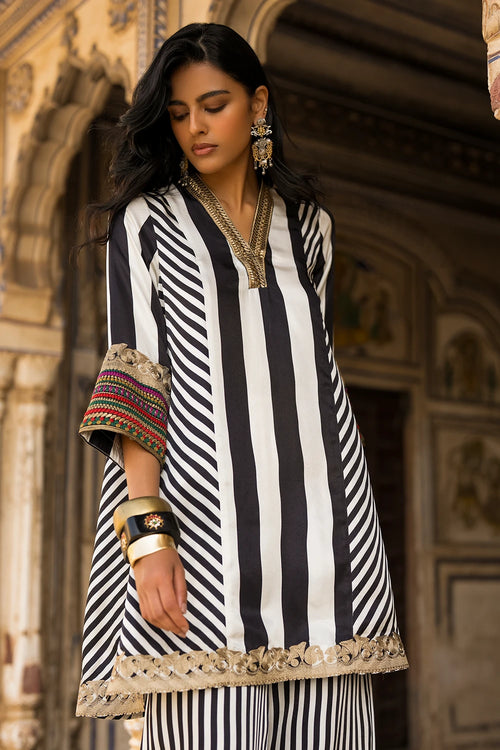 Embroidered Striped Top