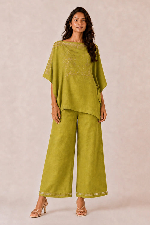 Pear Drops Of Gold Roomal Co-ord Set