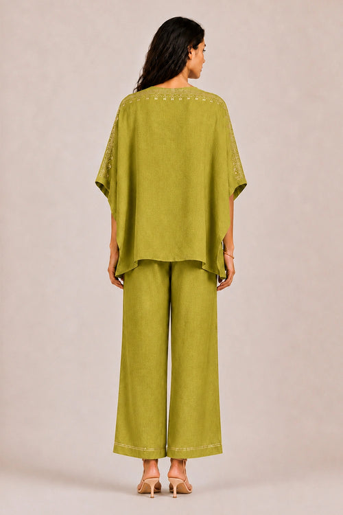Pear Drops Of Gold Roomal Co-ord Set