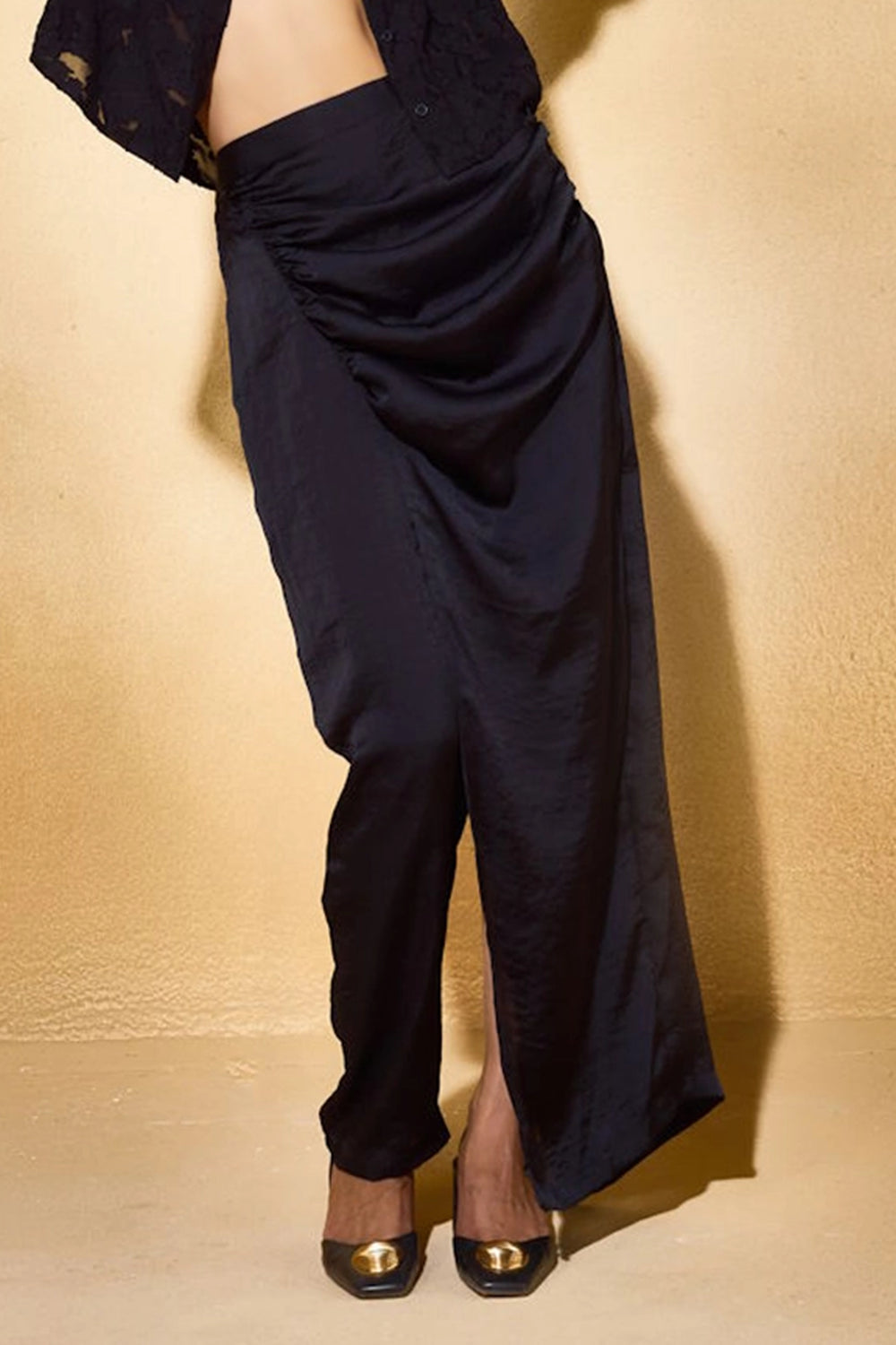 Noir Skirt