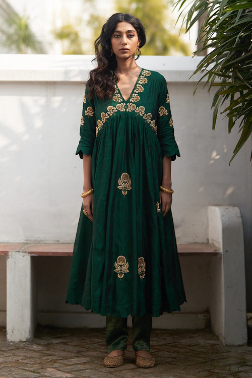 Rani Zardozi Kali Kurta set