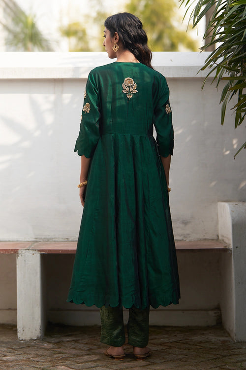 Rani Zardozi Kali Kurta set