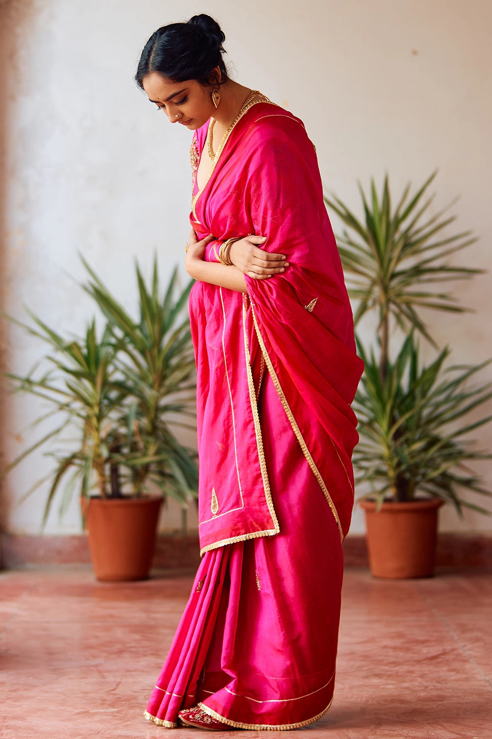 Zariphool Rani Saree & Blouse